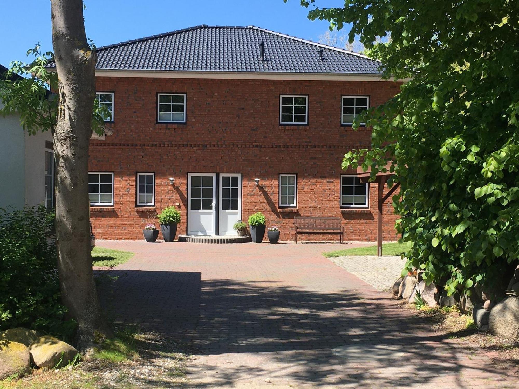 Charming Apartment In Oldenburg In Holstein With Terrace Kültér fotó